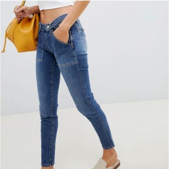 Free People Denim - Free People Stratford Patch Pocket Skinny Jeans 31